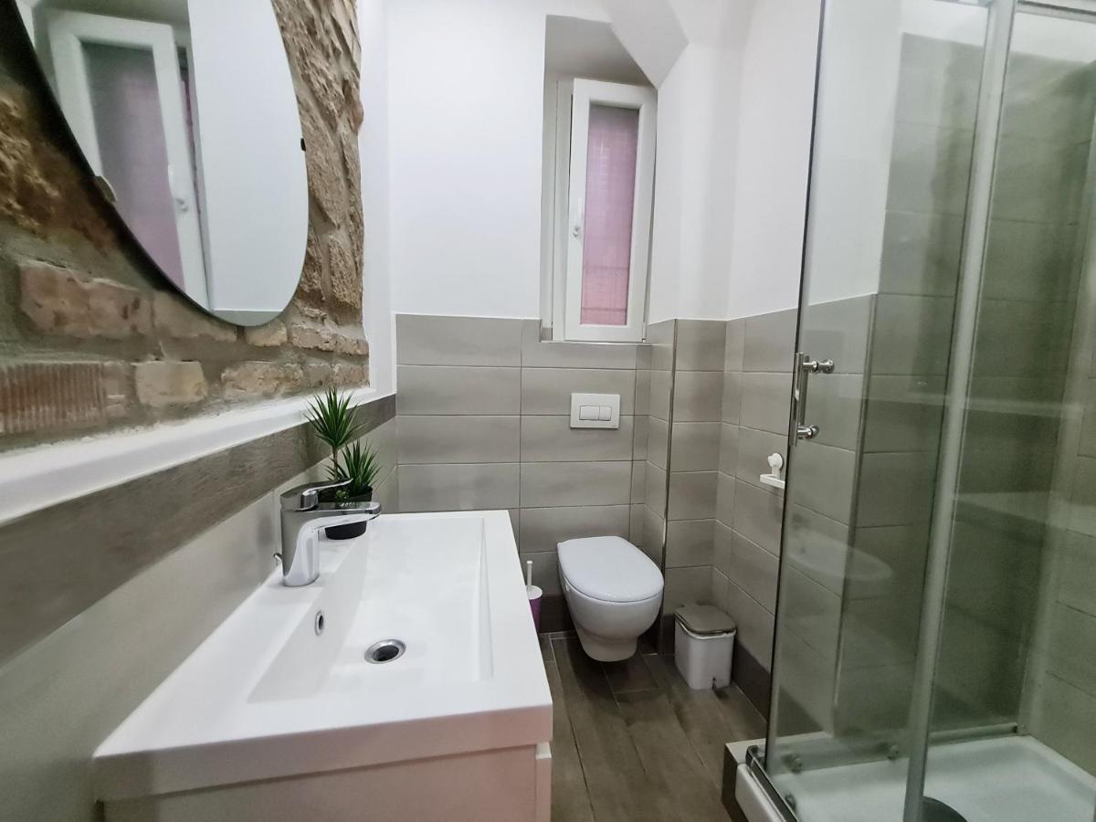 Giulya Guesthouse روما المظهر الخارجي الصورة