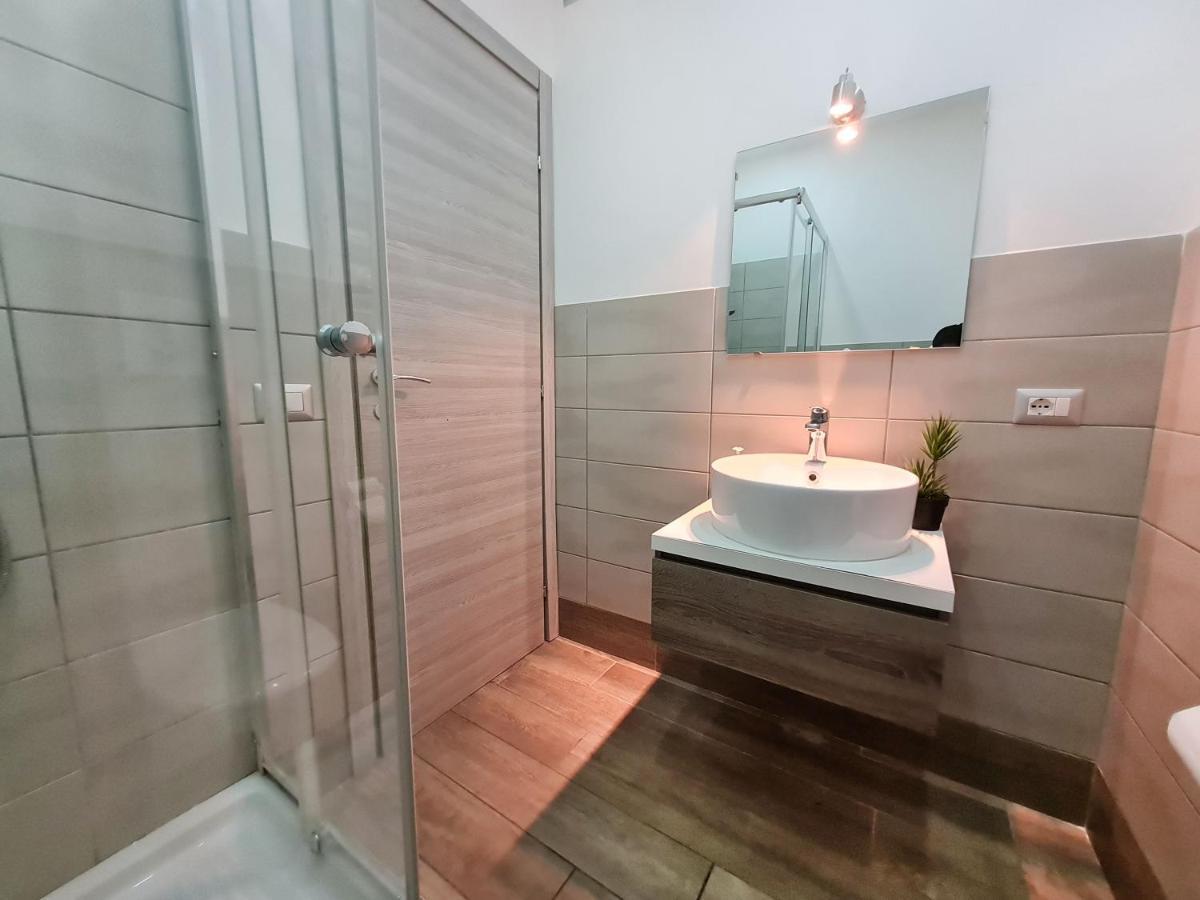 Giulya Guesthouse روما المظهر الخارجي الصورة