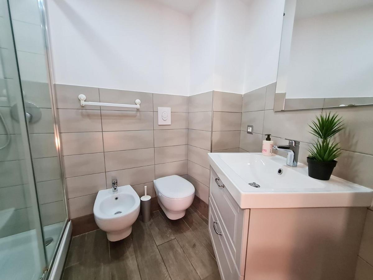 Giulya Guesthouse روما المظهر الخارجي الصورة