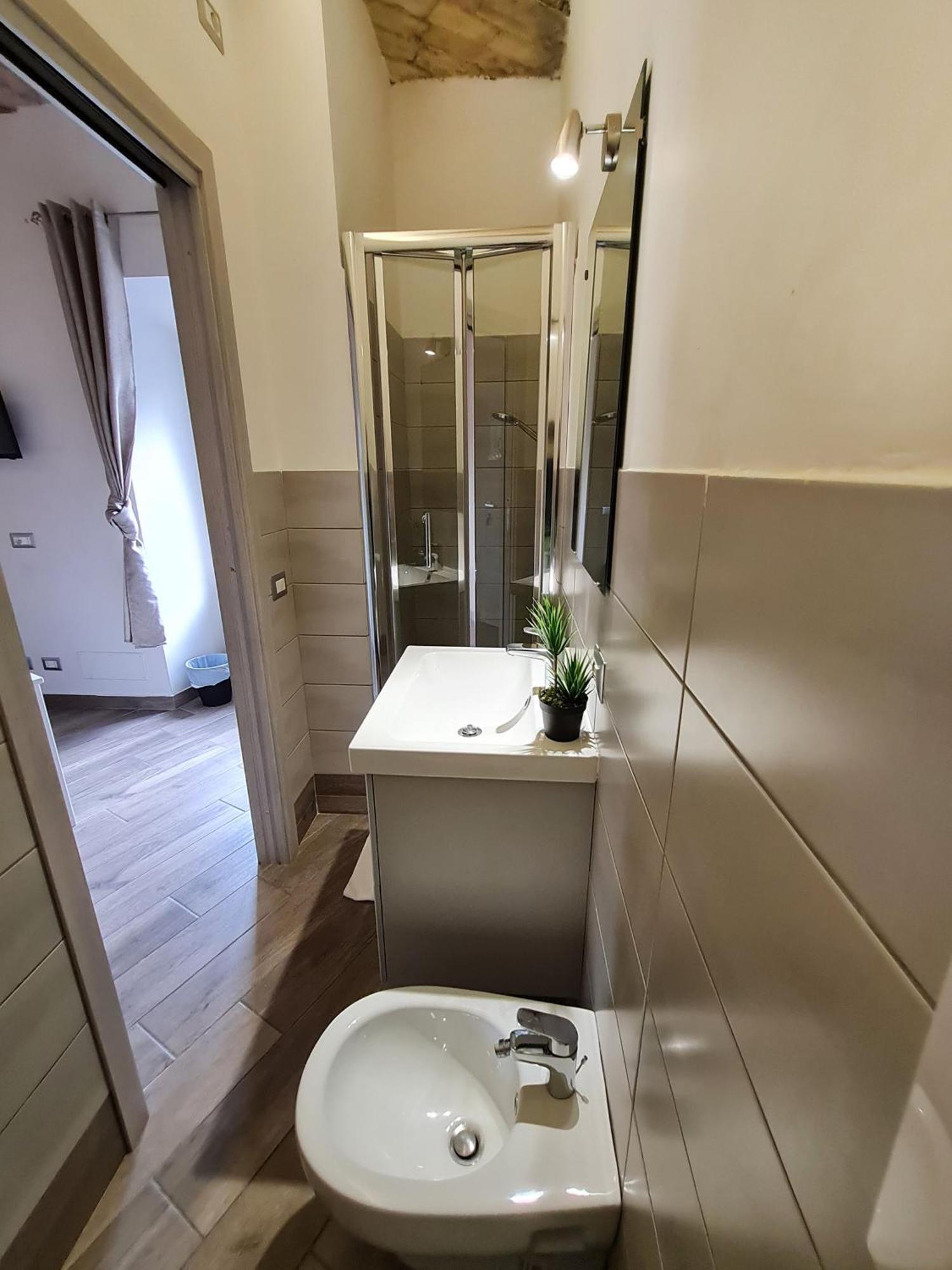 Giulya Guesthouse روما المظهر الخارجي الصورة