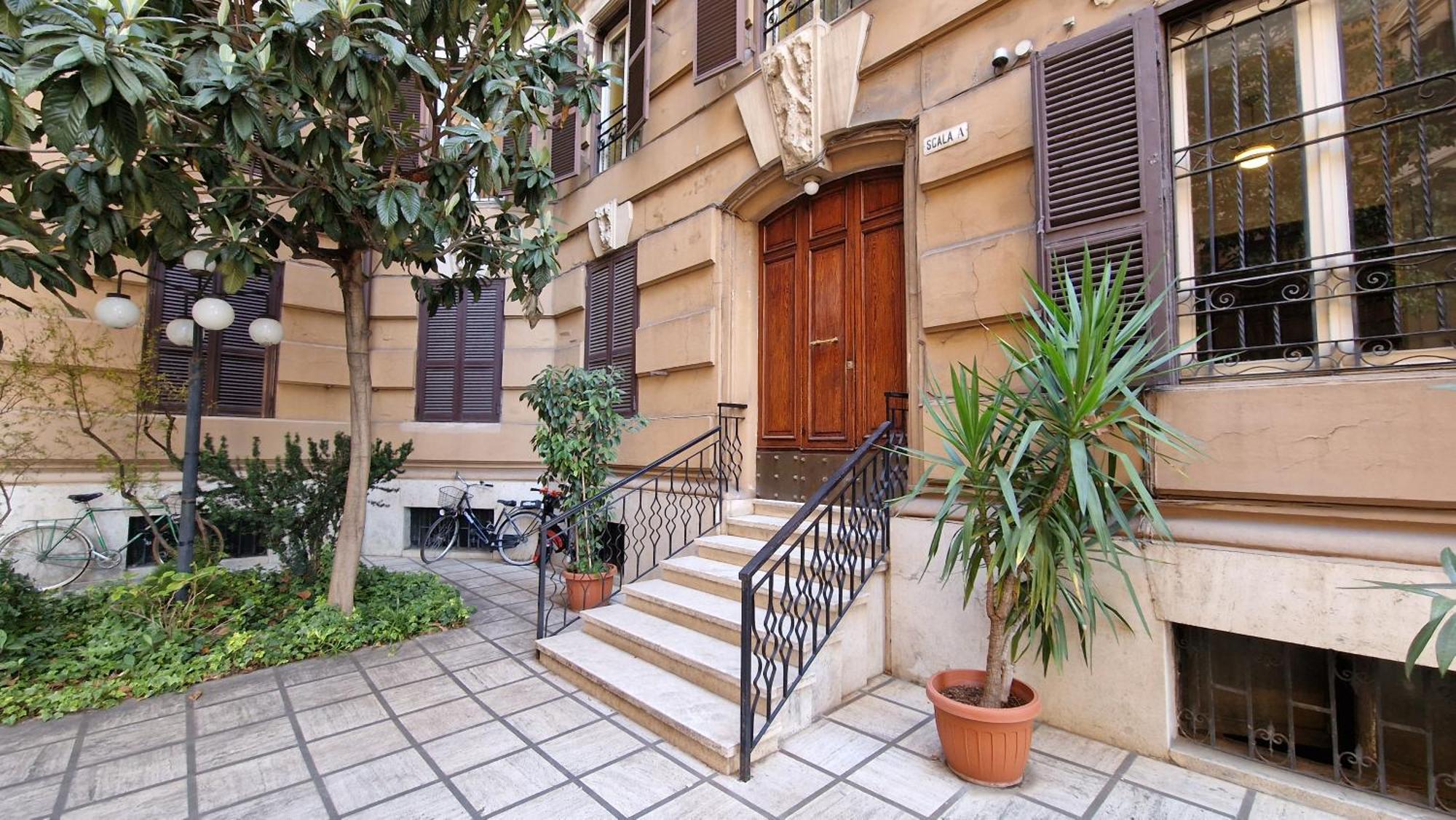 Giulya Guesthouse روما المظهر الخارجي الصورة