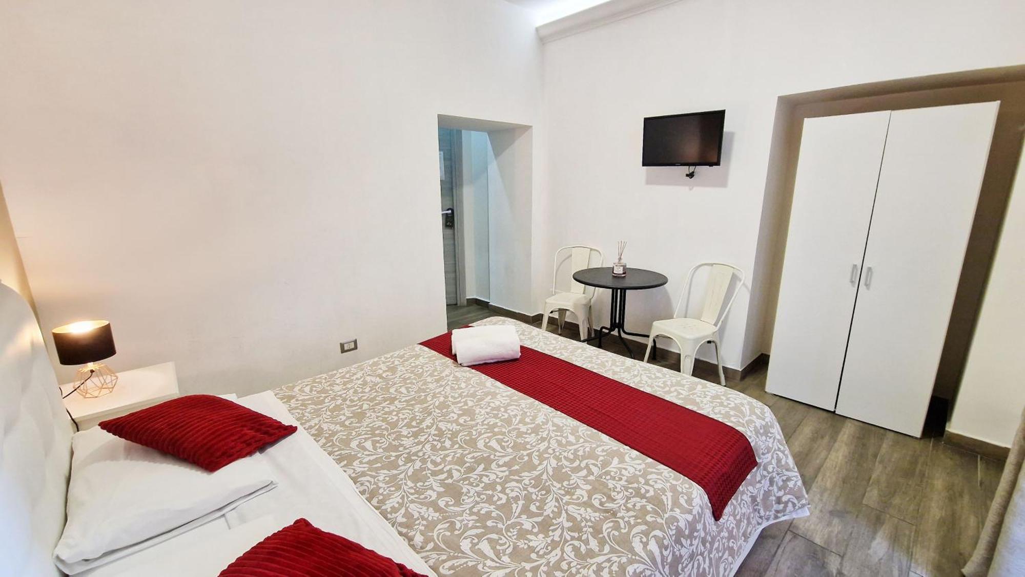 Giulya Guesthouse روما الغرفة الصورة